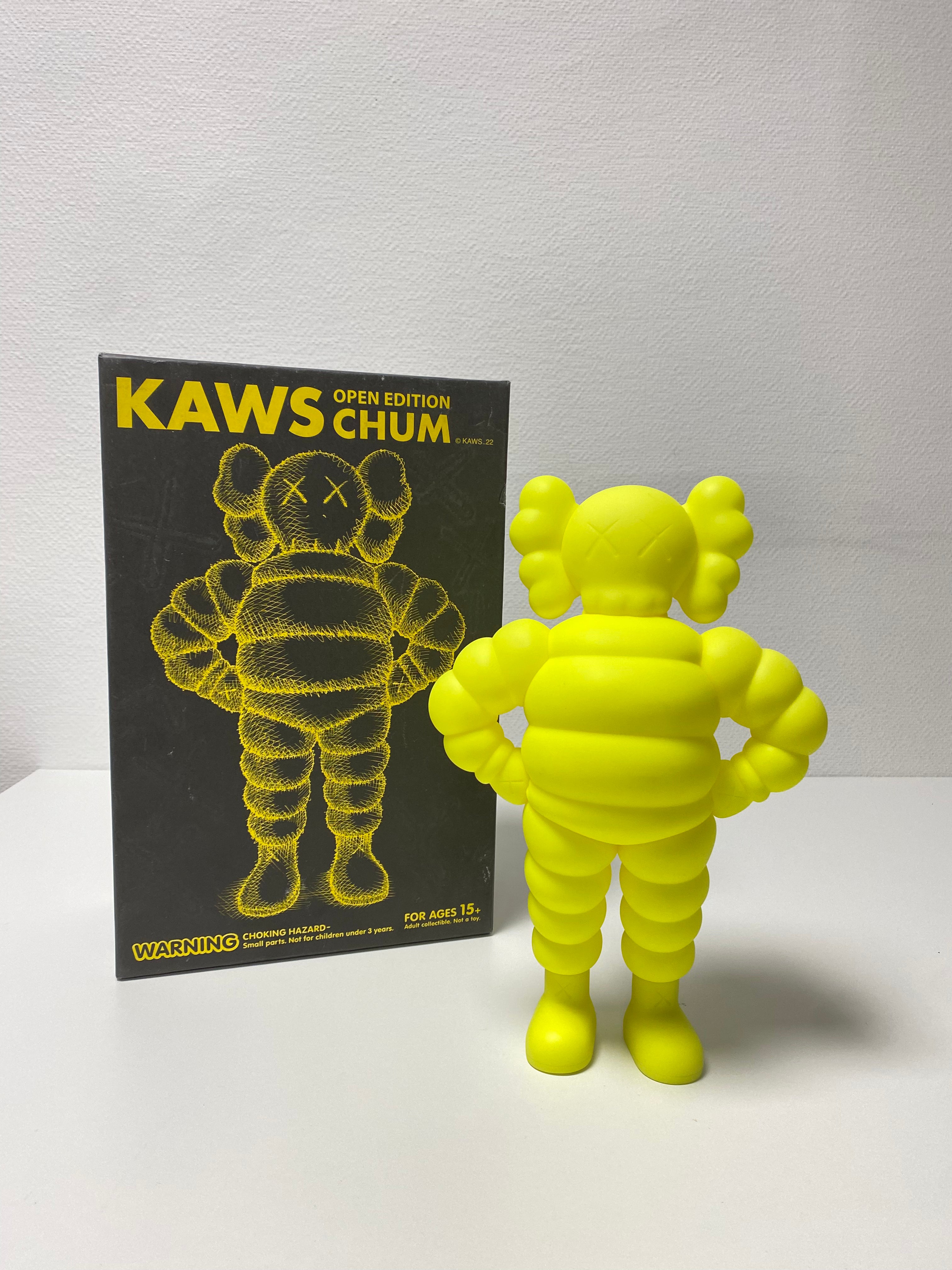 KAWS – Chum Yellow Sculpture (2020) | Signed Vinyl Figure – LYNART