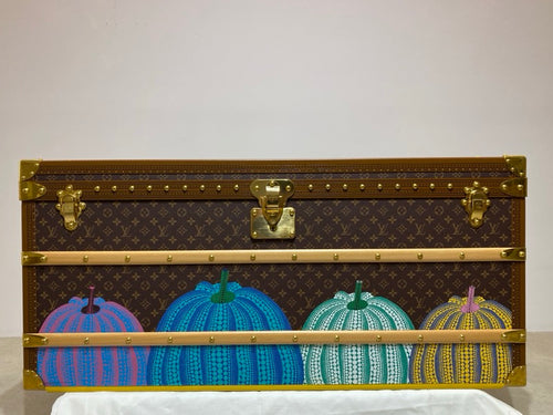 Yayoi Kusama × Louis Vuitton – Malle Courrier Lozine 110