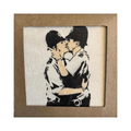 BANKSY, Kiss Policemen 