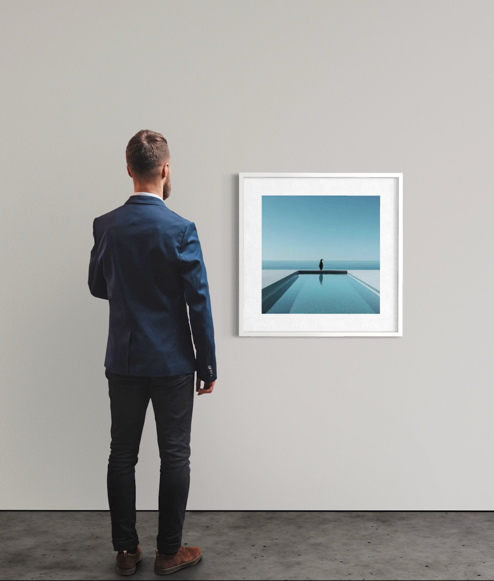 The Ocean’s Silence 2024 d’Eva Santer exposée au mur, sérigraphie 50 x 50 cm édition limitée à 10"
