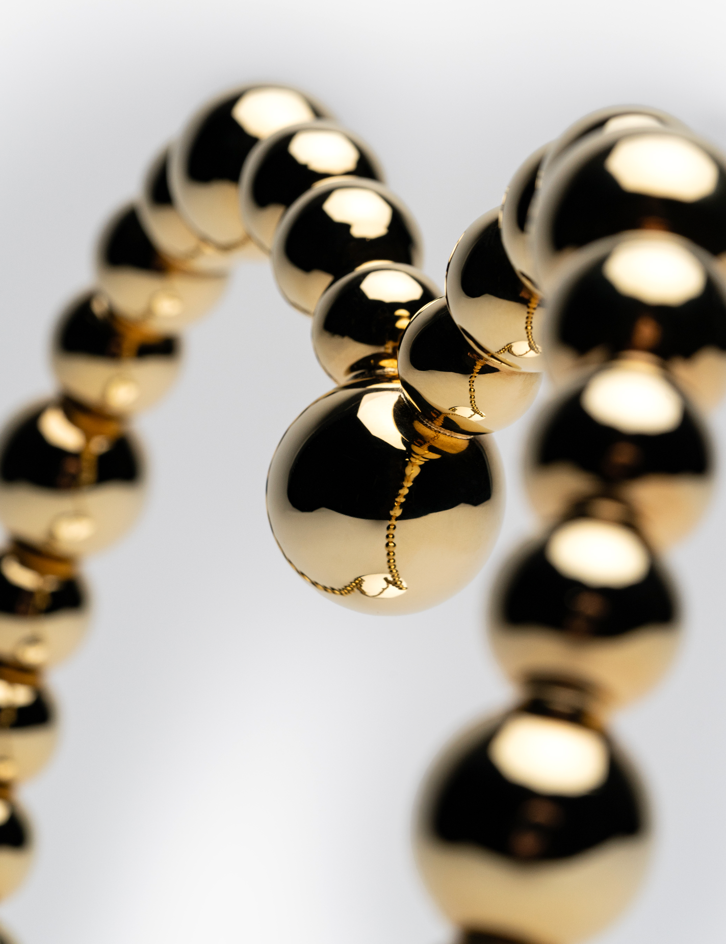 Jean-Michel Othoniel – Kokoro (Gold)