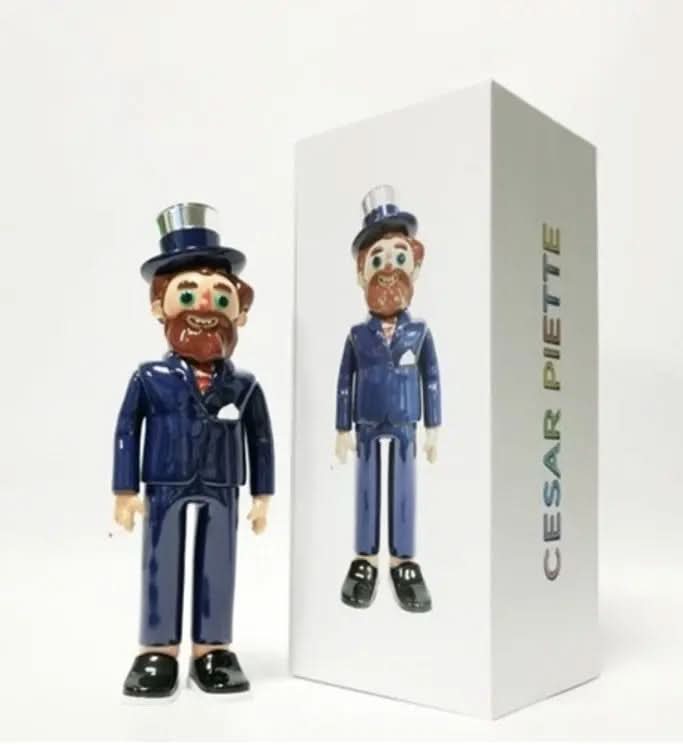 Cesar Piette - THE MODERNIST - Resin sculpture