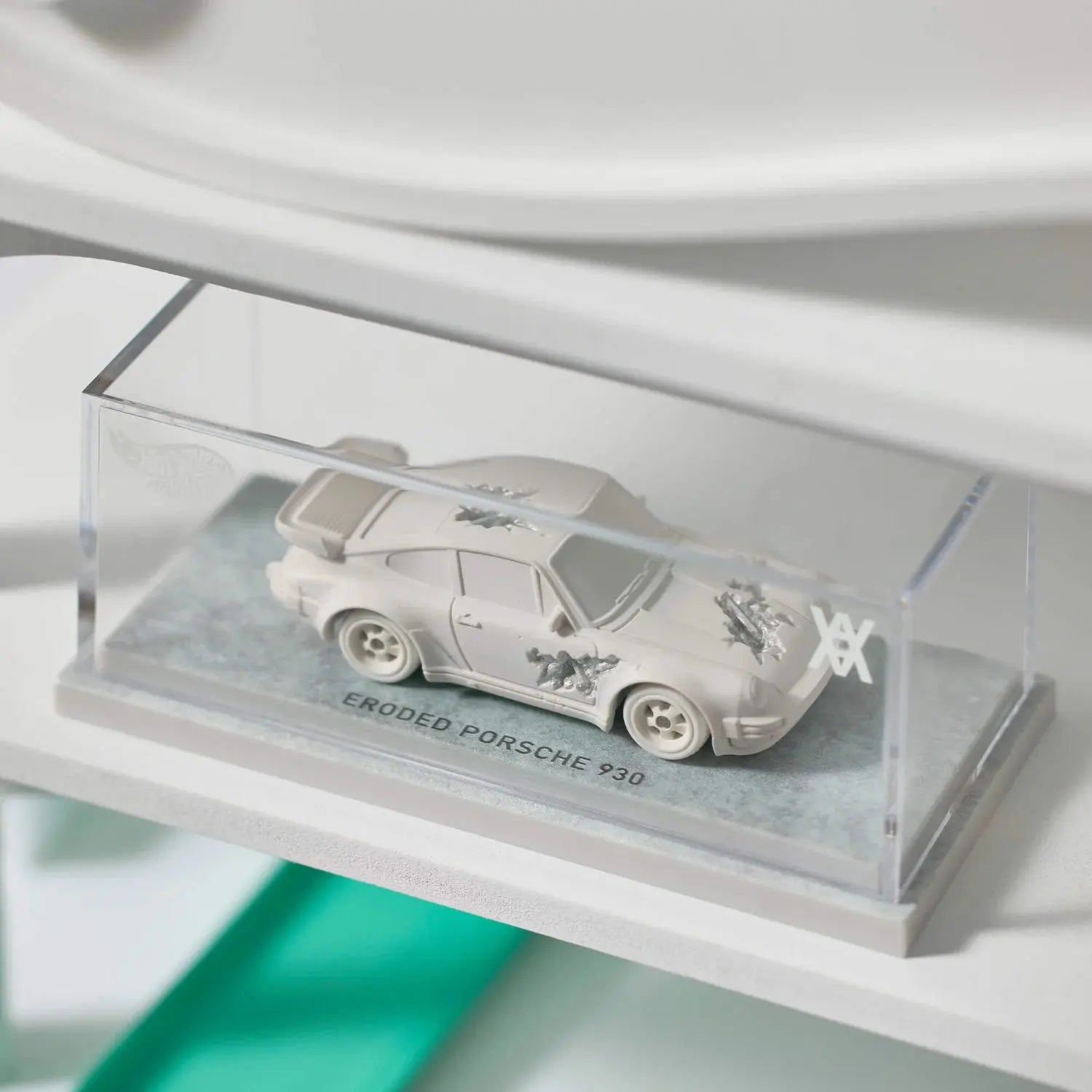 Daniel Arsham -  Porsche 930 and Rally Case LYNART STORE