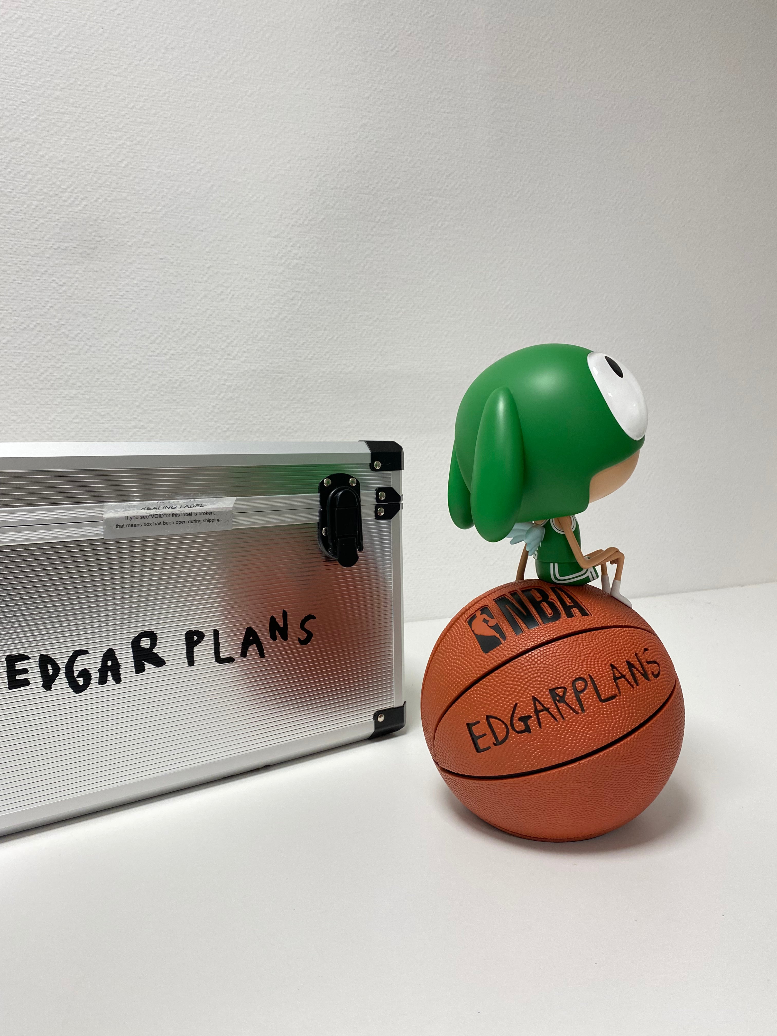 Edgar Plans x NBA (75th Anniversary) Boston Celtics (2022) L.Y.N.A.R.T Store