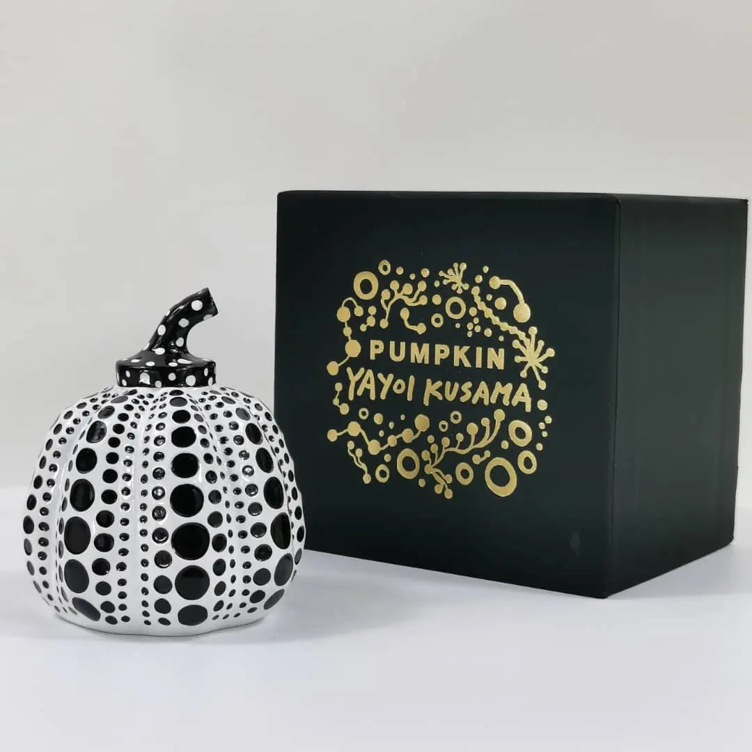 Ensemble de 3 Yayoi Kusama - Pumpkins L.Y.N.A.R.T Store