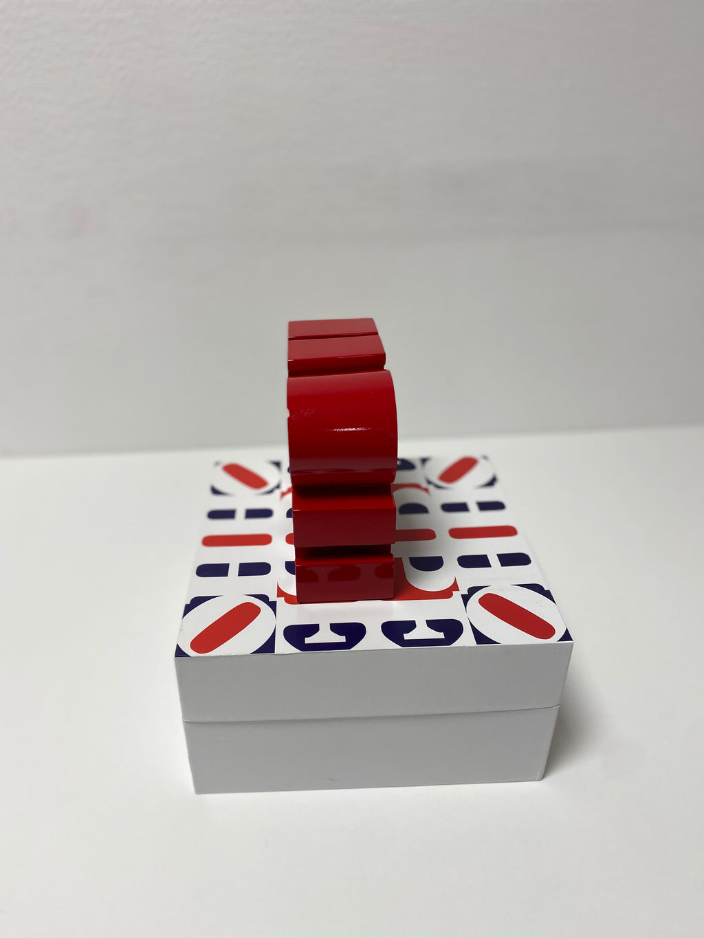 HOPE - Red Editions Studio L.Y.N.A.R.T Store