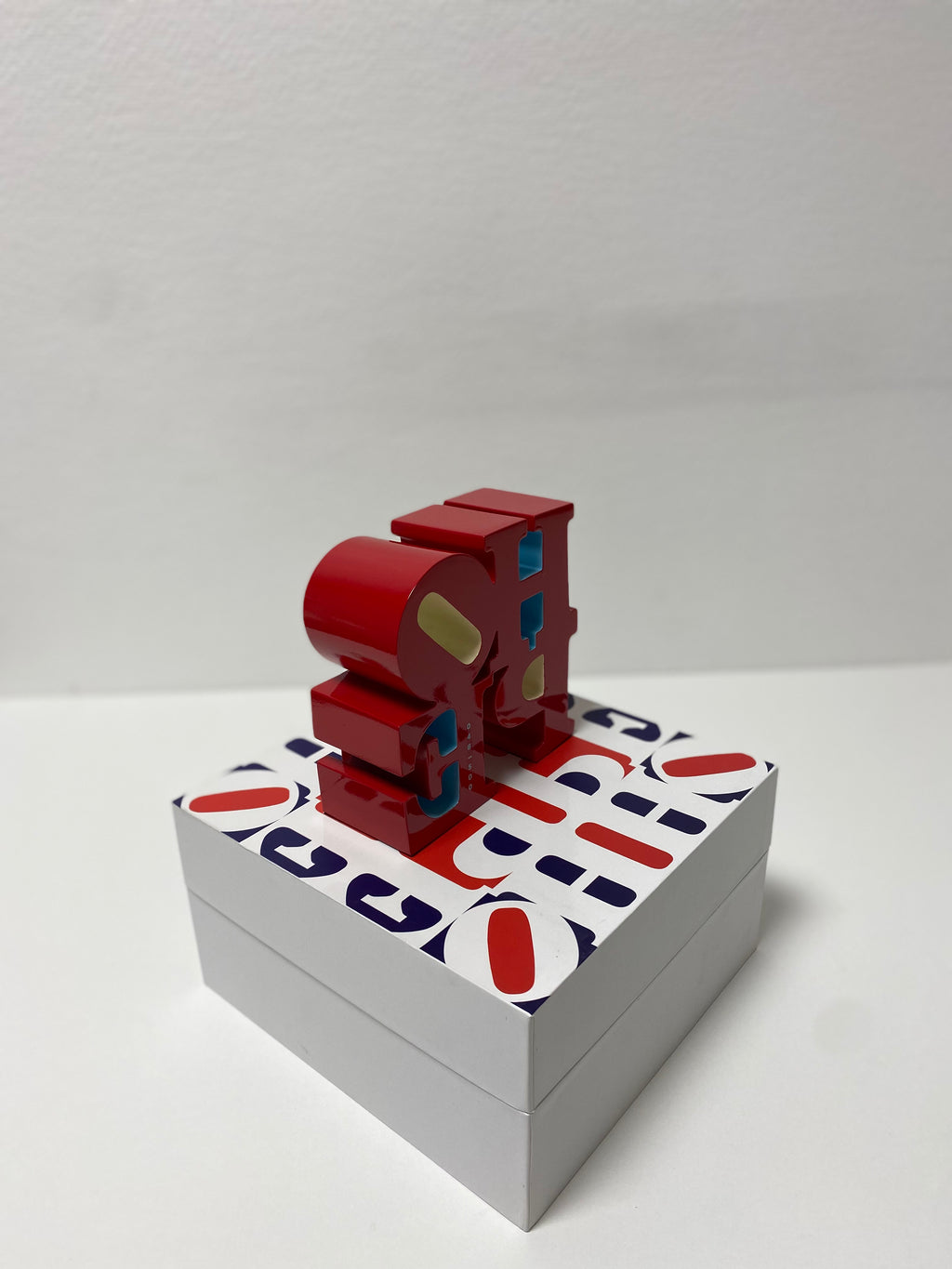 HOPE - Red Editions Studio L.Y.N.A.R.T Store