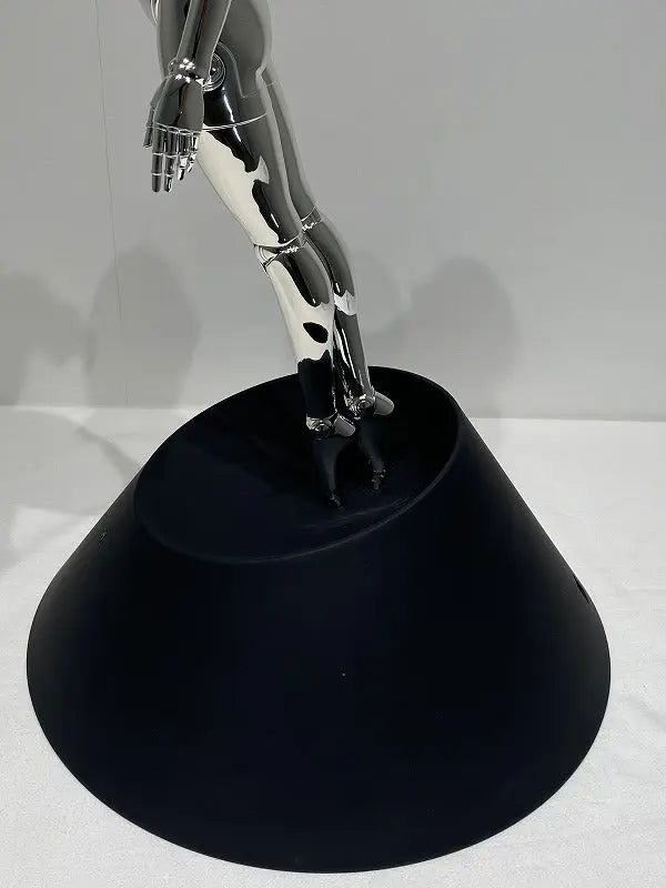 Hajime Sorayama - Sexy Robot Floating Silver (2020) LYNART STORE