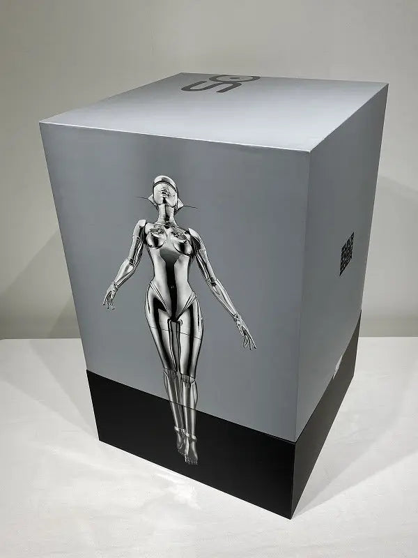 Hajime Sorayama - Sexy Robot Floating Silver (2020) LYNART STORE