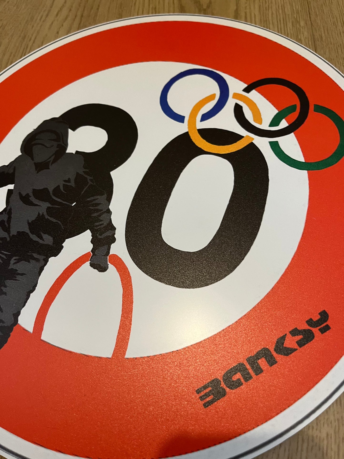 BANKSY - Anelli Olimpici - Serigrafia su pannello segnaletico Dibond - Edizione limitata