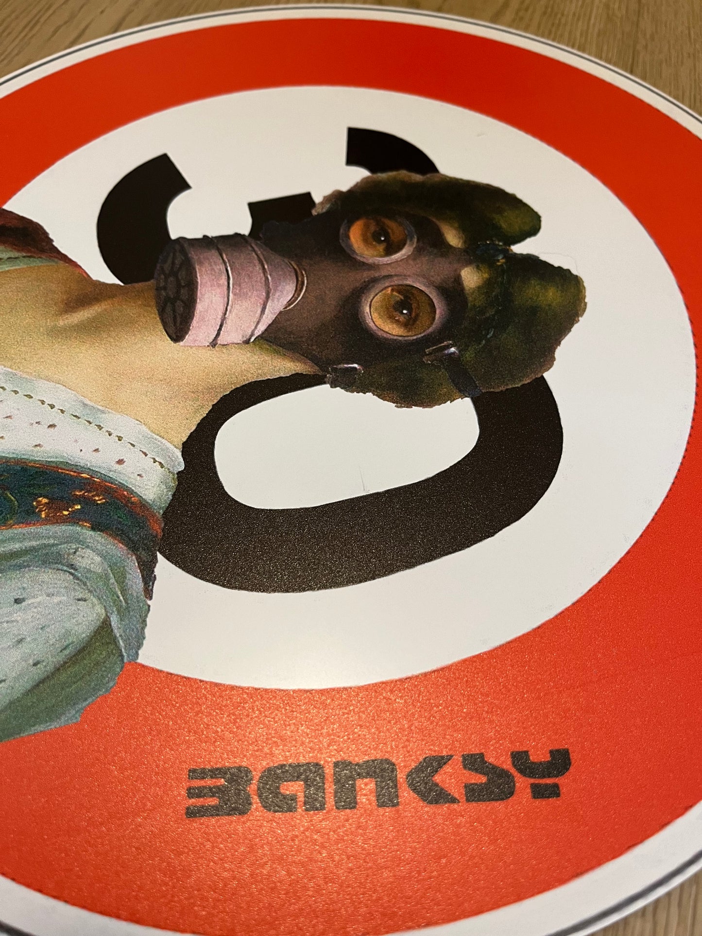 BANKSY - Tienes unos ojos bonitos - Serigrafía sobre panel de señalización Dibond - Edición Limitada