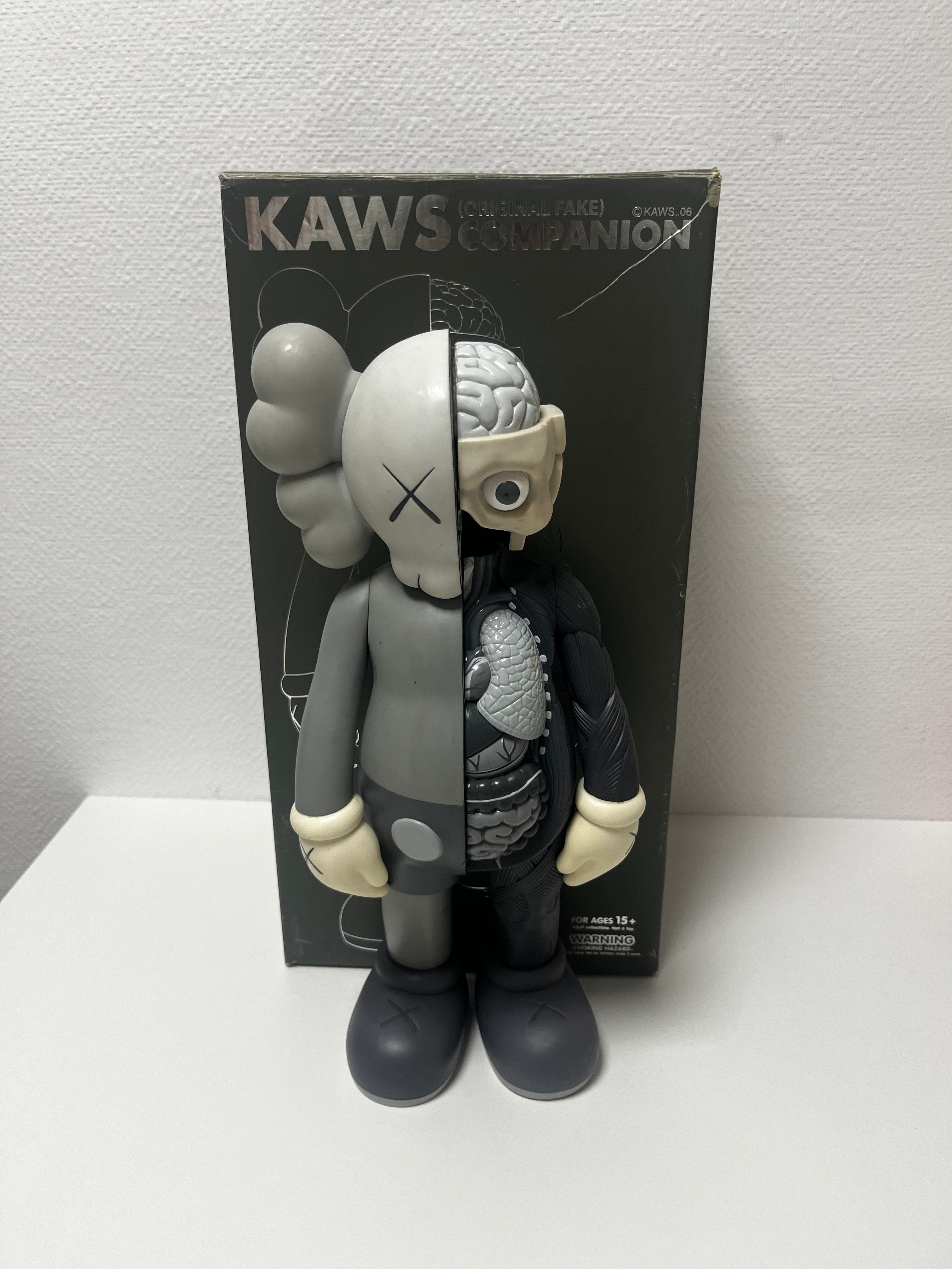 KAWS – Dissected Companion Gray (2006) | Sculpture – LYNART STORE