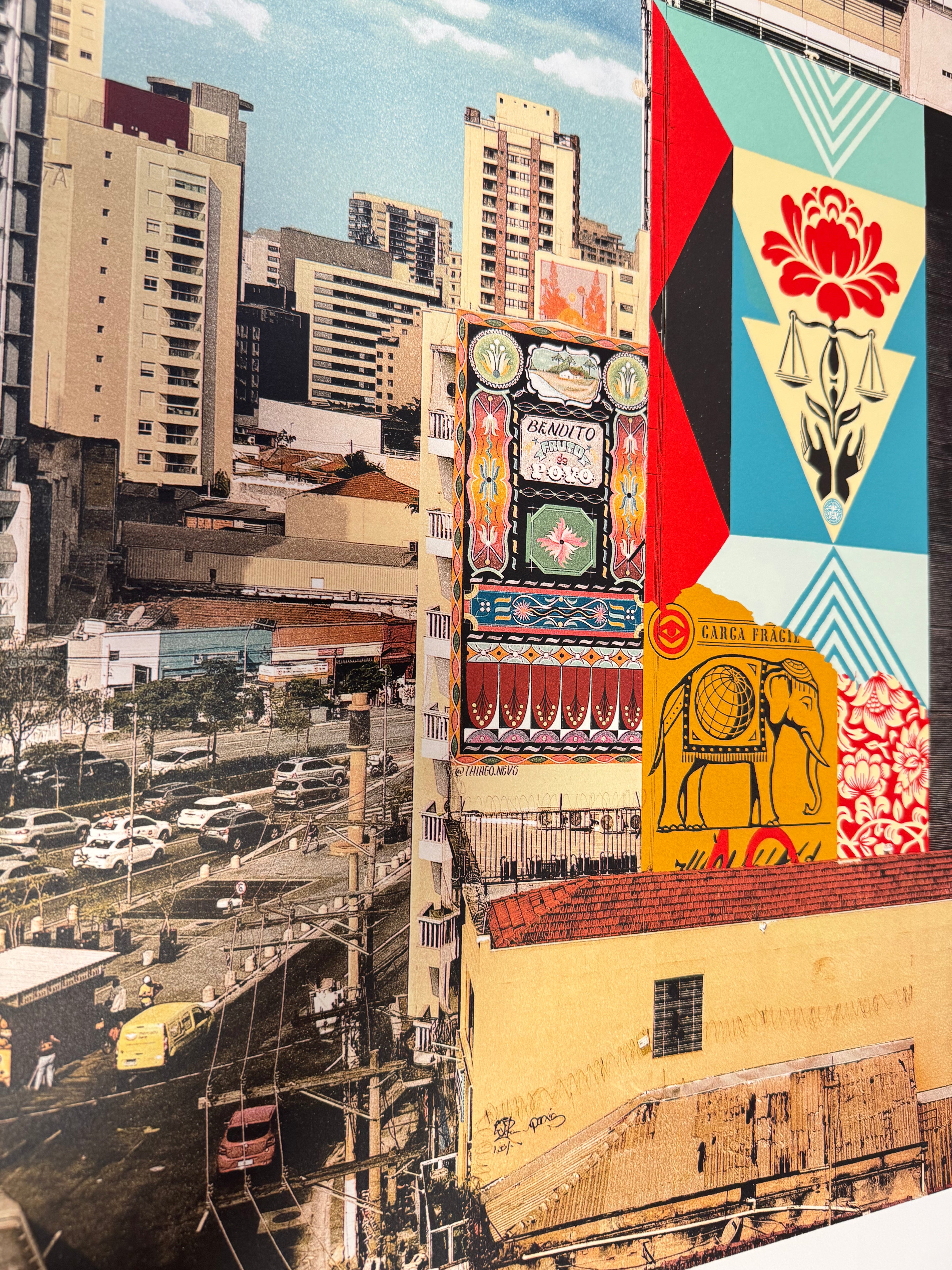 Shepard Fairey - Carga Frágil Mural (2023) I Édition Limitée