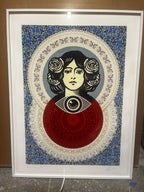 Shepard Fairey & Damien Hirst – Mandala Papillon Troisième Œil (Bleu) Petite