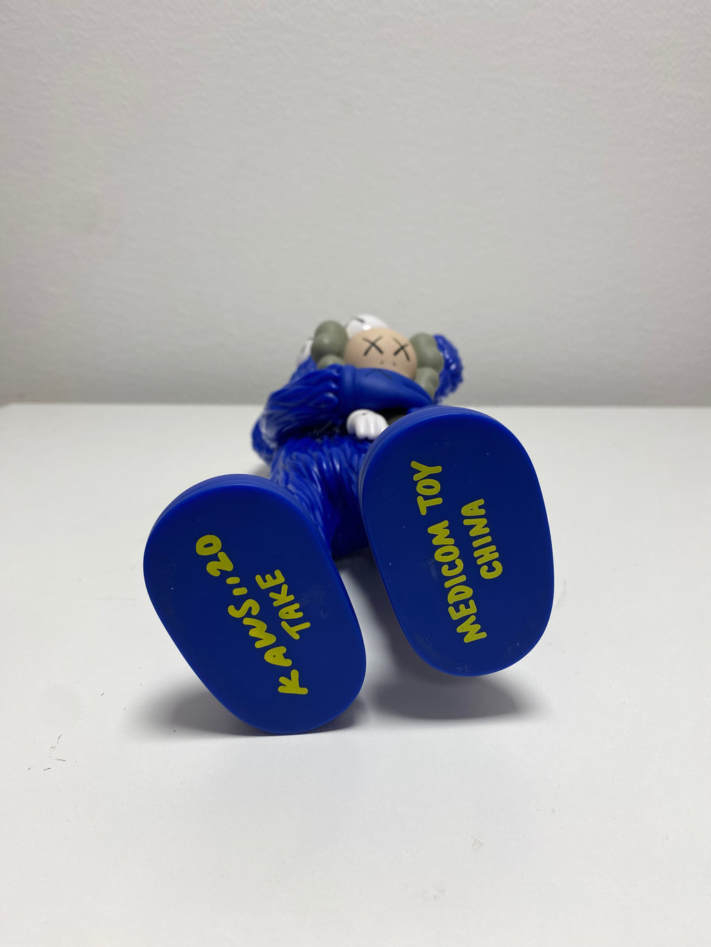 KAWS - TAKE Blue (2020) I Résine coulée 