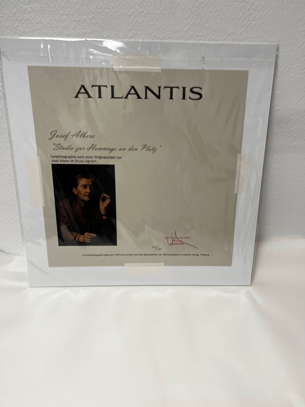 Josef Albers, Homage to the Square, 1978 LYNART STORE