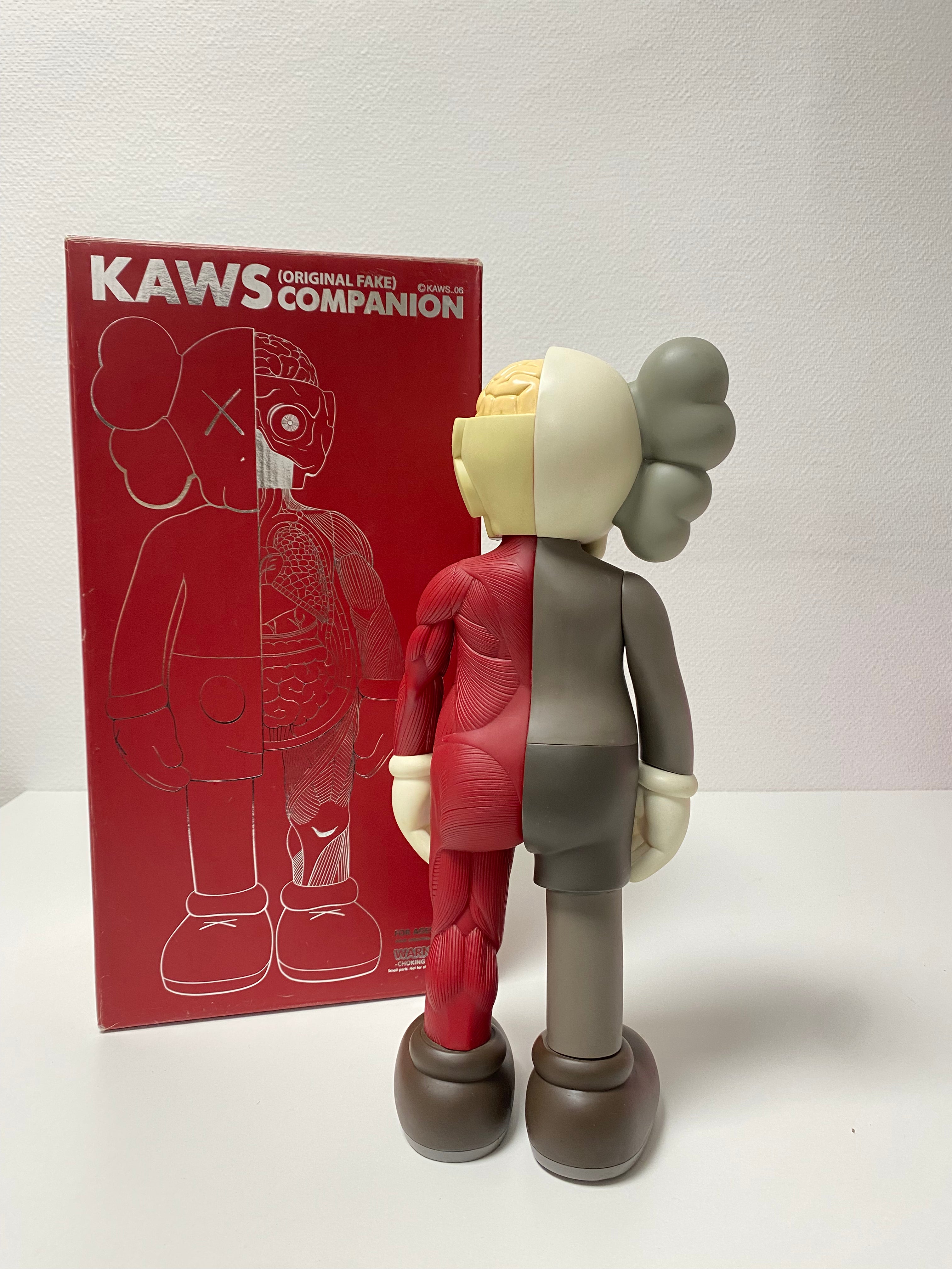 KAWS – Dissected Companion Brown (2006) | Painted Vinyl Sculpture KAWS – Dissected Companion Brown (2006) | Painted Vinyl Sculpture