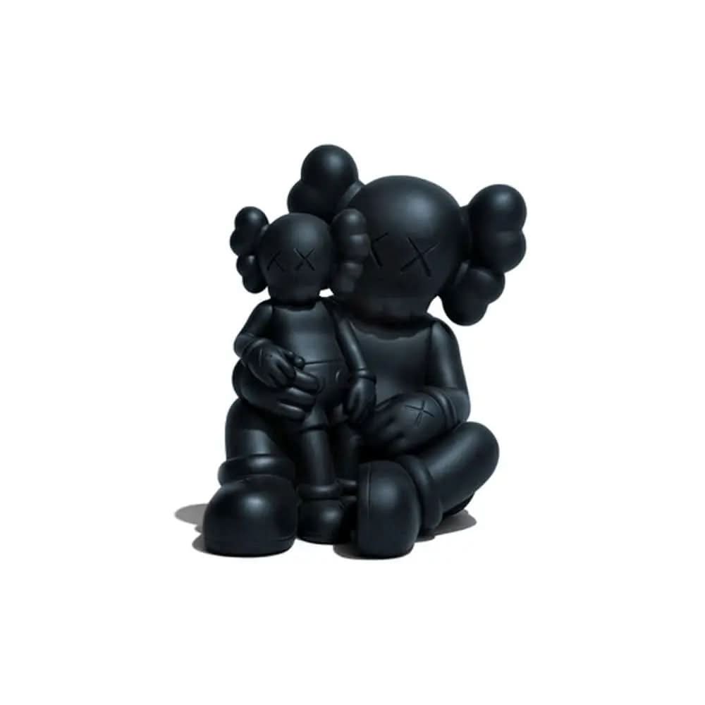 KAWS, Holiday Changbai Mountain Black Sculpture, 2024 - Vinyl, paint