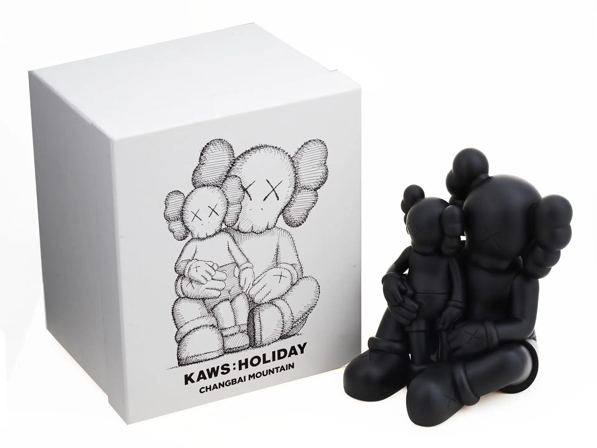 KAWS, Holiday Changbai Mountain Black Sculpture, 2024 LYNART STORE