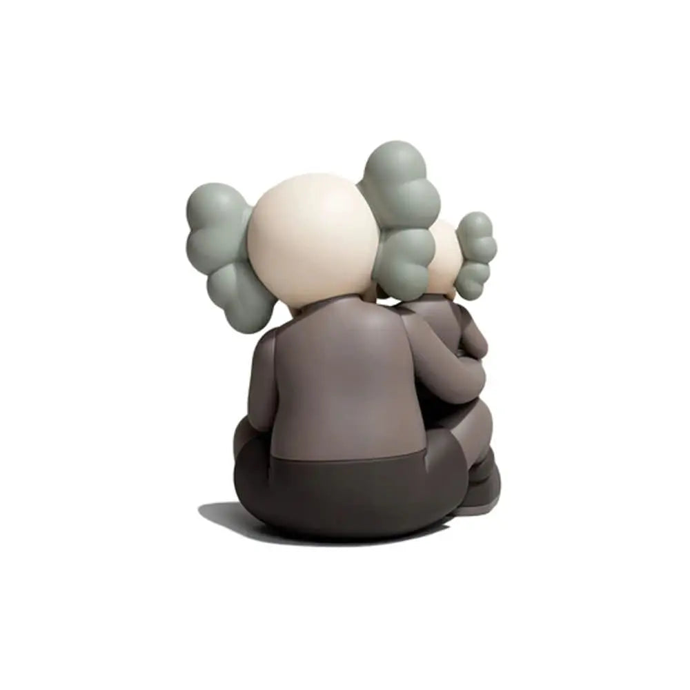 KAWS, Holiday Changbai Mountain Brown Sculpture, 2024 LYNART STORE