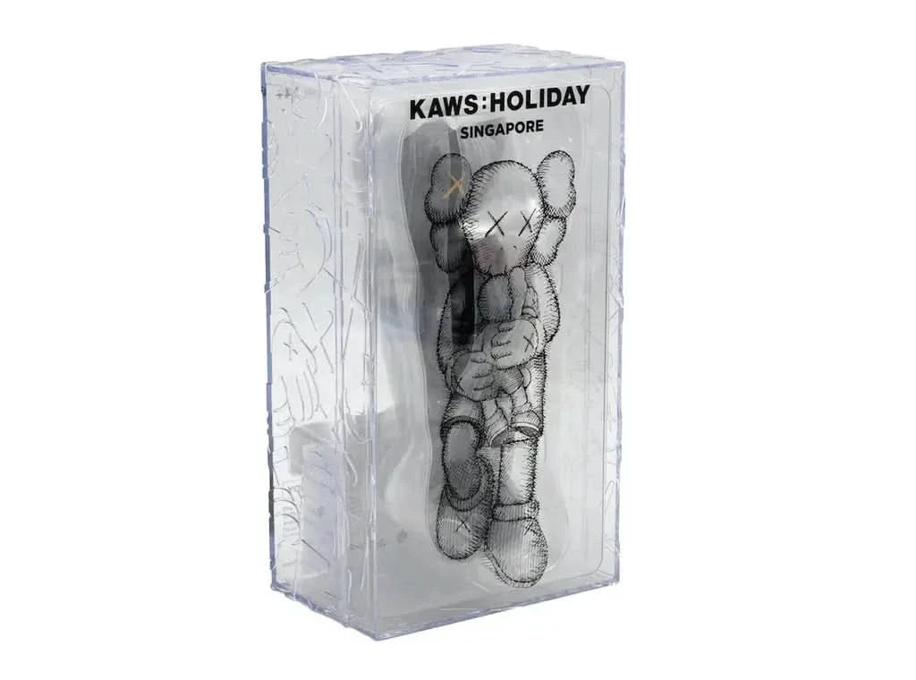 KAWS – Holiday Singapore Figure Grey 2021 | Sculpture – LYNART STORE KAWS – Holiday Singapore Figure Grey 2021 | Sculpture – LYNART STORE