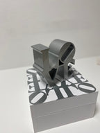 LOVE (Silver), Studio Edition L.Y.N.A.R.T Store