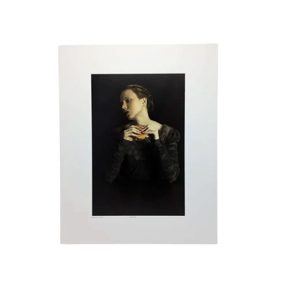 Romina Ressia - Burger - Gelatin silver print on Fujicolor Crystal Archive Paper DPII