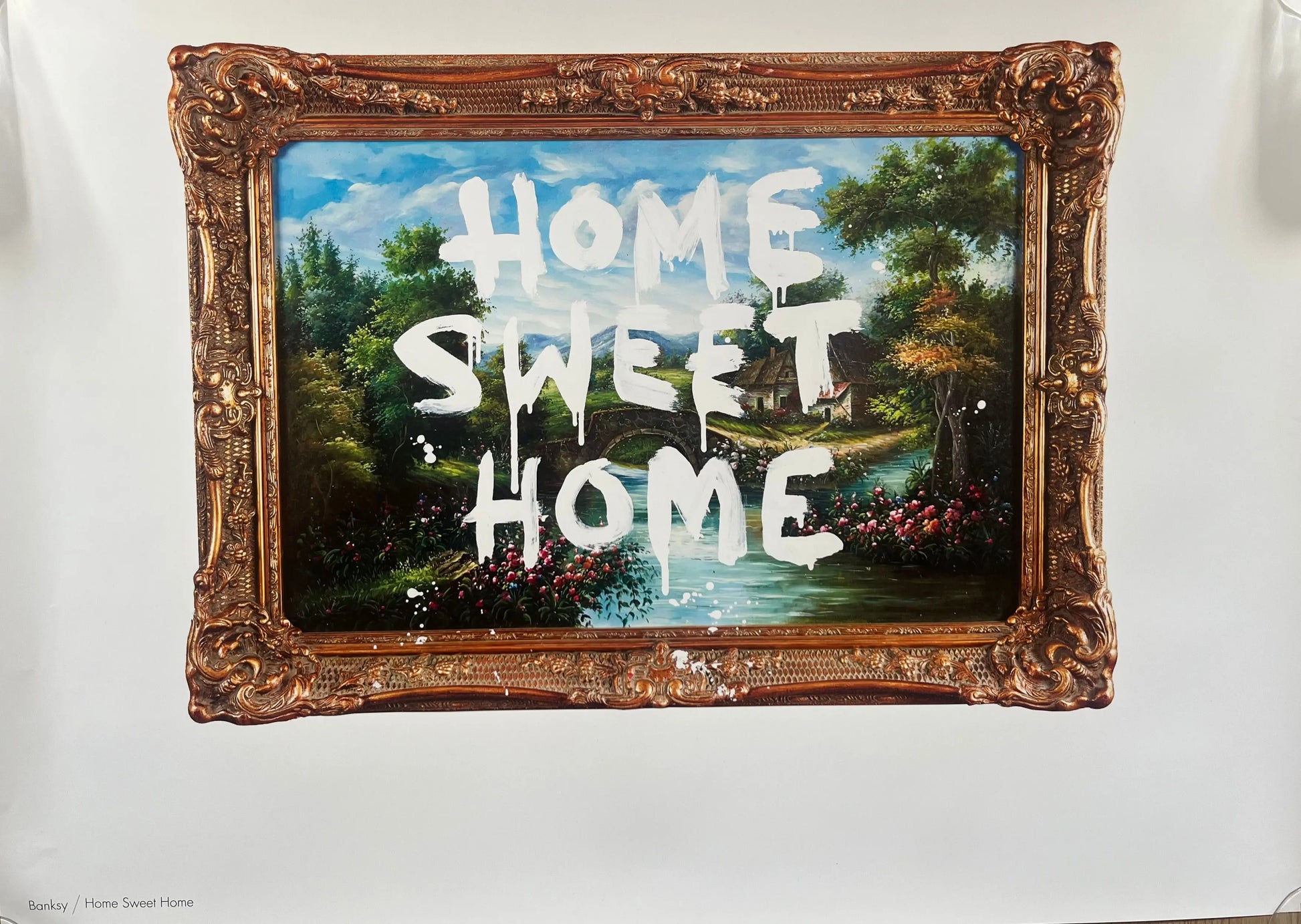 Sérigraphie Offset- BANKSY x MocoMuseum - Home Sweet Home L.Y.N.A.R.T Store