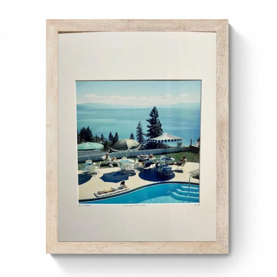 Slim Aarons - Relaxing at Lake Tahoe - Edition épuisée LYNART STORE