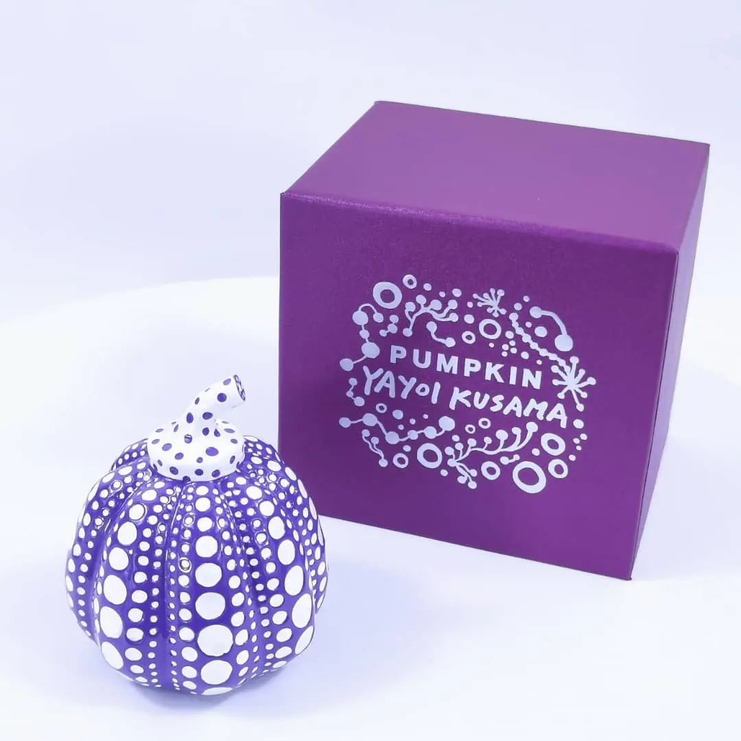 Yayoi Kusama - Pumpkin Violette et Blanche L.Y.N.A.R.T Store