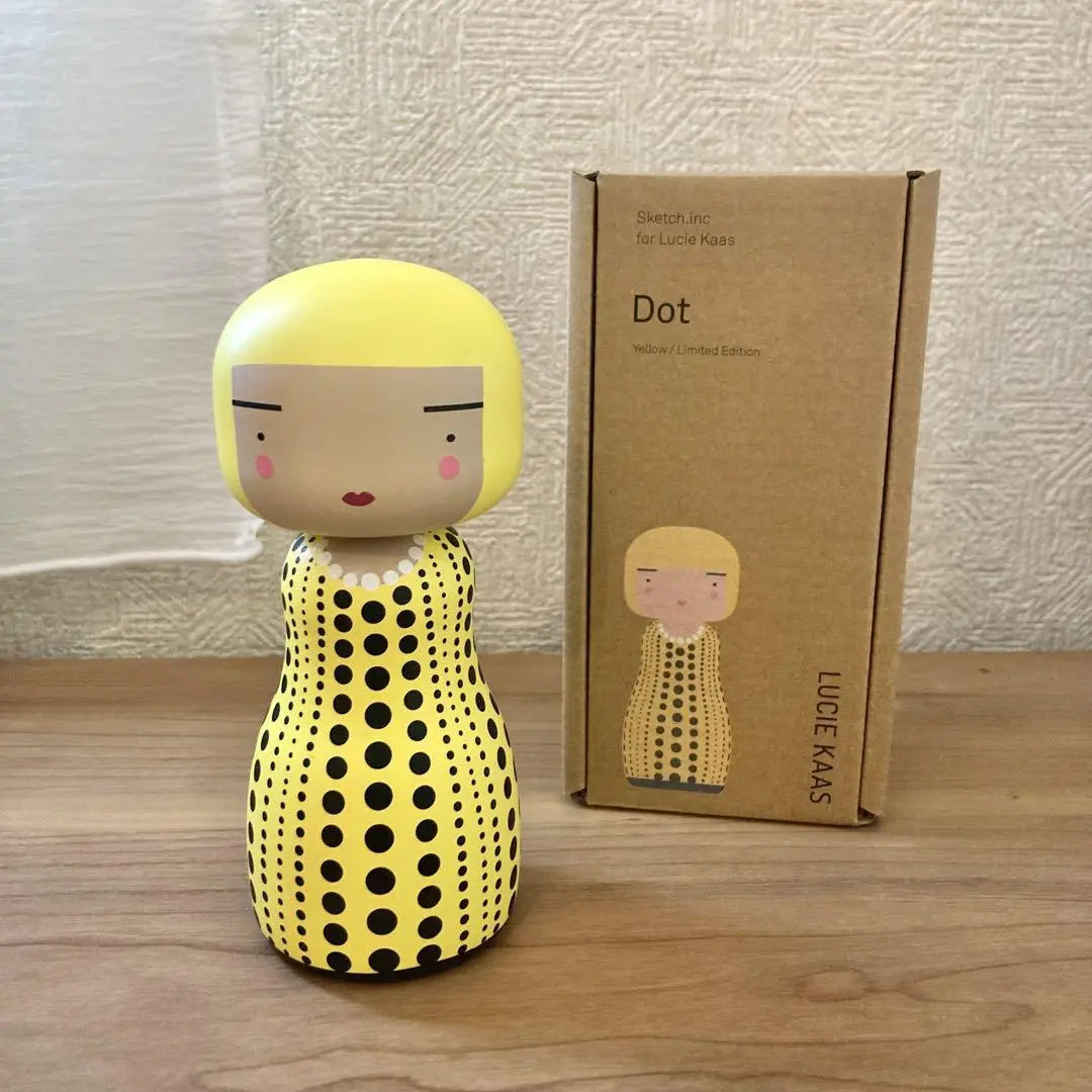 Yayoi Kusama – Lucie Kaas, Dot Yellow (Limited Edition) L.Y.N.A.R.T Store