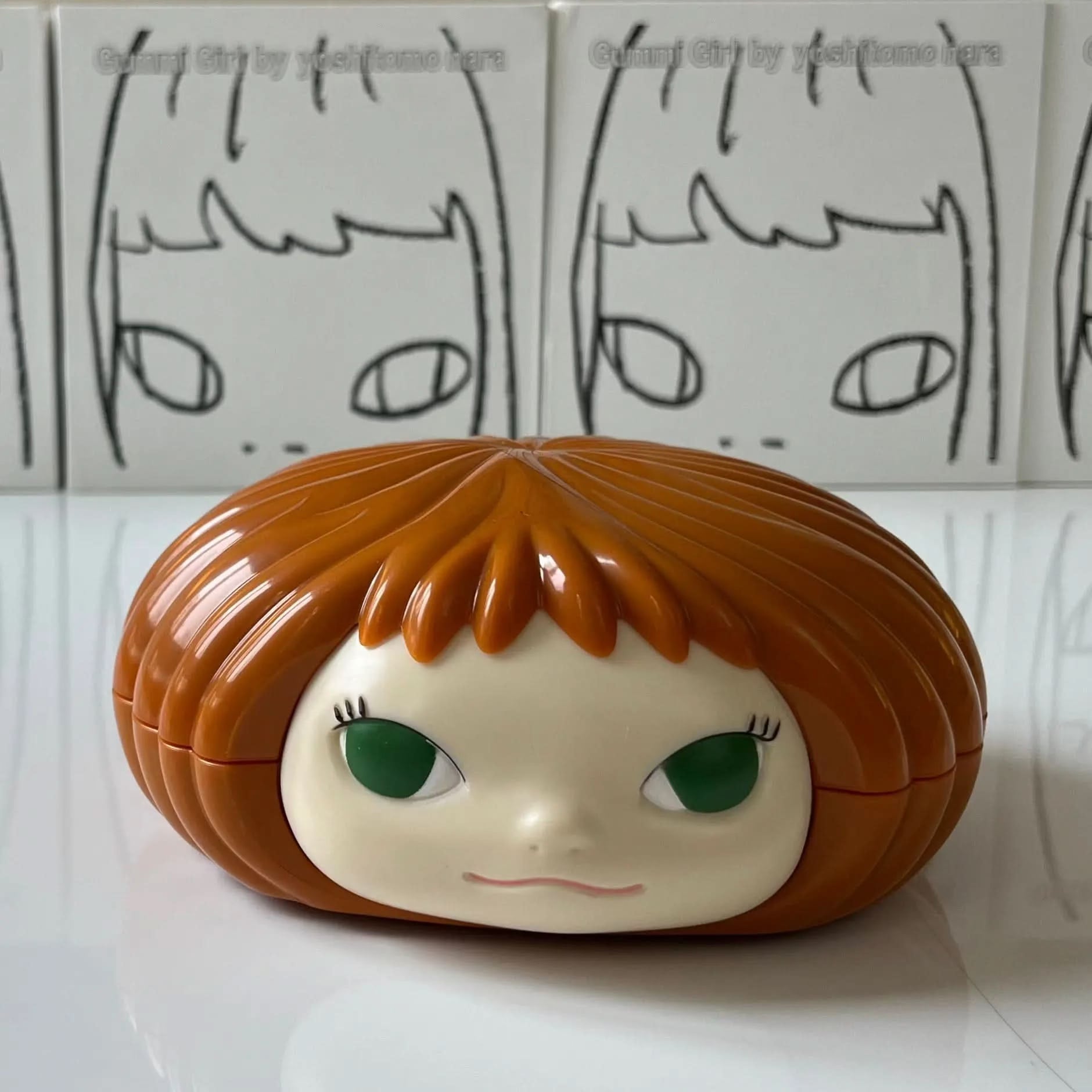 Yoshitomo Nara – Gummi Girl Candy Jar Brown Light (2006) – LYNART Yoshitomo Nara – Gummi Girl Candy Jar Brown Light (2006) – LYNART
