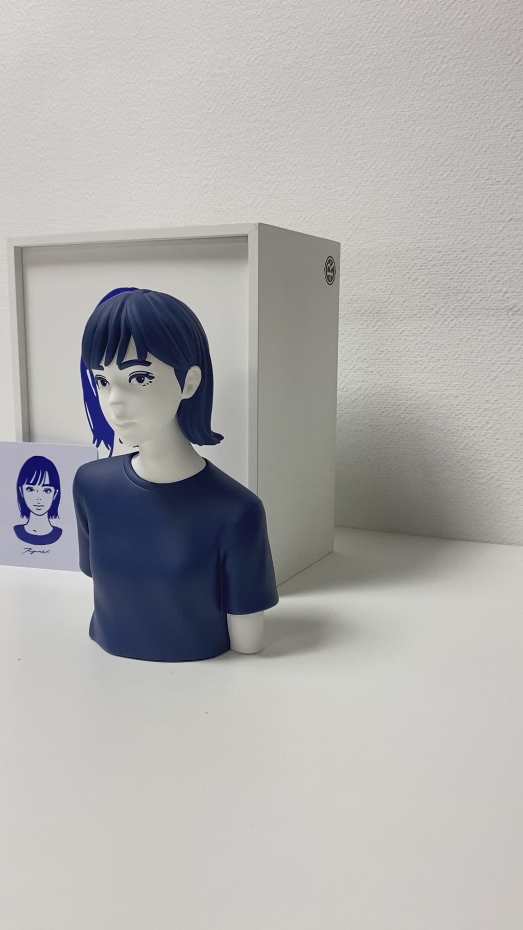 KYNE - Untitled Bonze (2021)